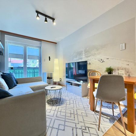 Champion'S Apartment Balkon Garaz Klima Щирк Экстерьер фото